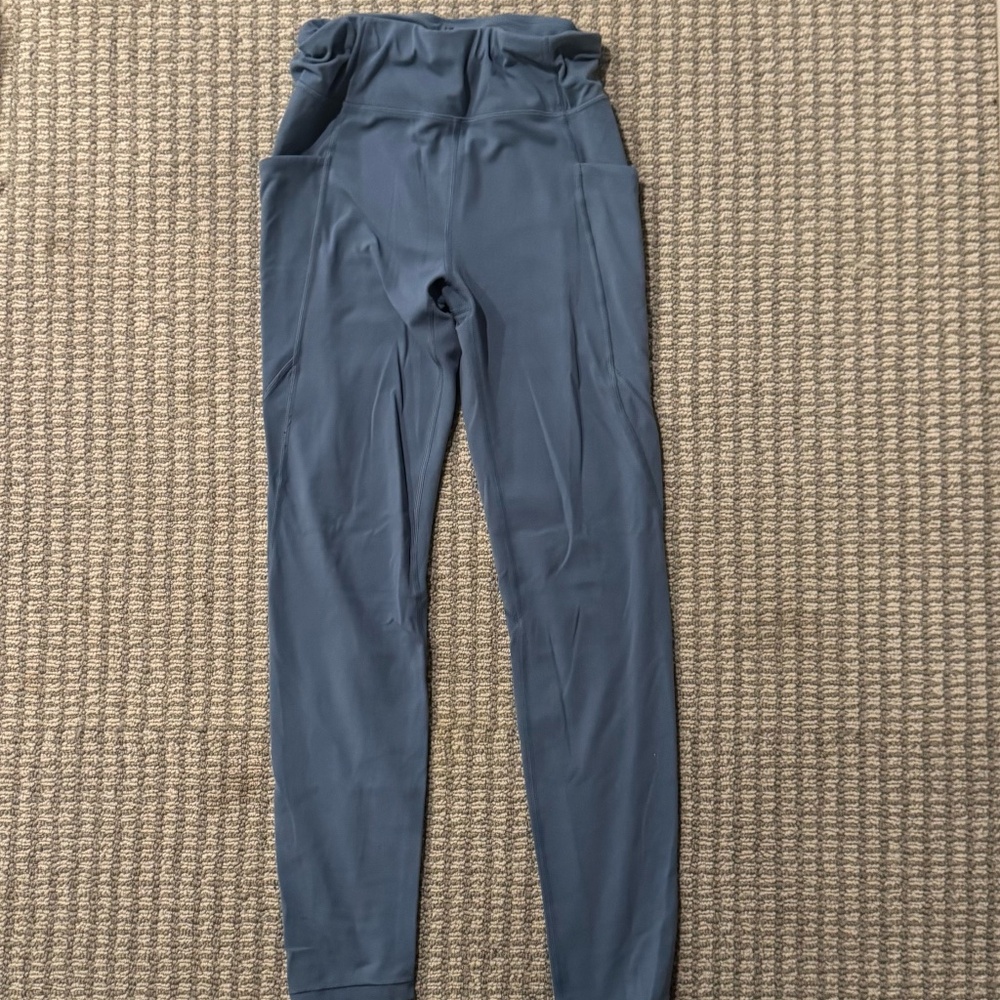 Athleta GIRL Salutation Stash Pocket II 7/8 Tight Leggings